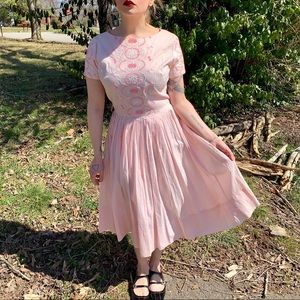 Gorgeous 60s Vintage Pastel Pink Midi Dress